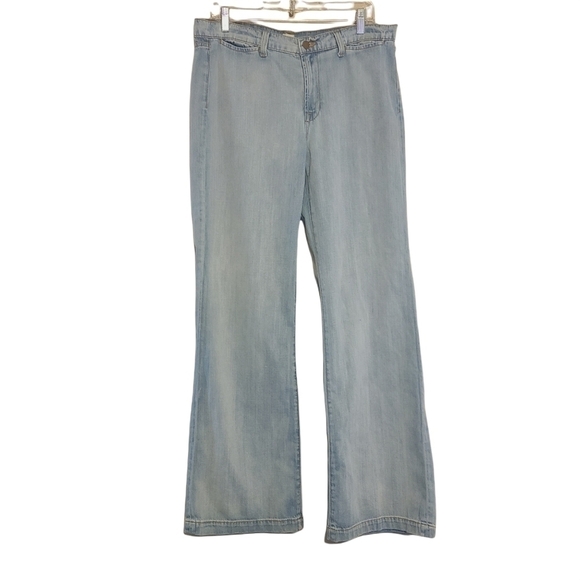 J Brand Denim - J. Brand | Women's Light Wash High Rise Wide Leg Malik Jeans (Size 32)
